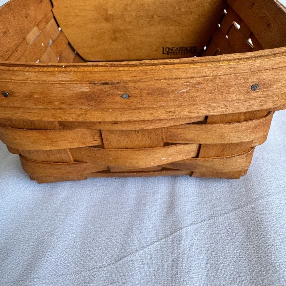 VINTAGE‎ Longaberger cracker Bread basket wooden divider carved flower detail